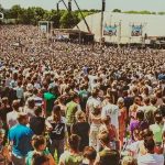 Países Bajos reúne a más de 60 mil personas al aire libre para exaltar a Jesús y atrae a otros miles más en internet
