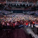 Gira cristiana “Dios te ama” lleva a 600 personas a los pies de Cristo en Inglaterra