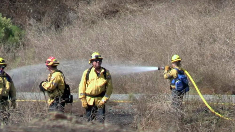 El pastor Rick Warren pide oración por un incendio forestal ‘intencionado’ en el campus de su iglesia