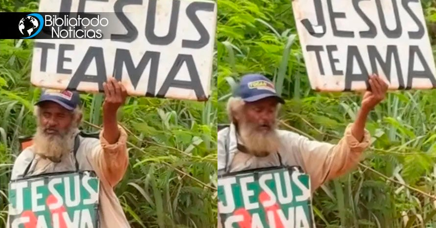 ¡CONMOVEDOR! Sin hogar ni pertenencias, anciano en carretera le hace saber a los conductores que “Jesús ama y salva”